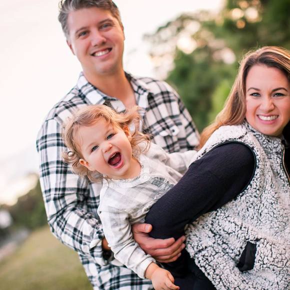 Meet your Posher, Britt - Picture 1 of 1